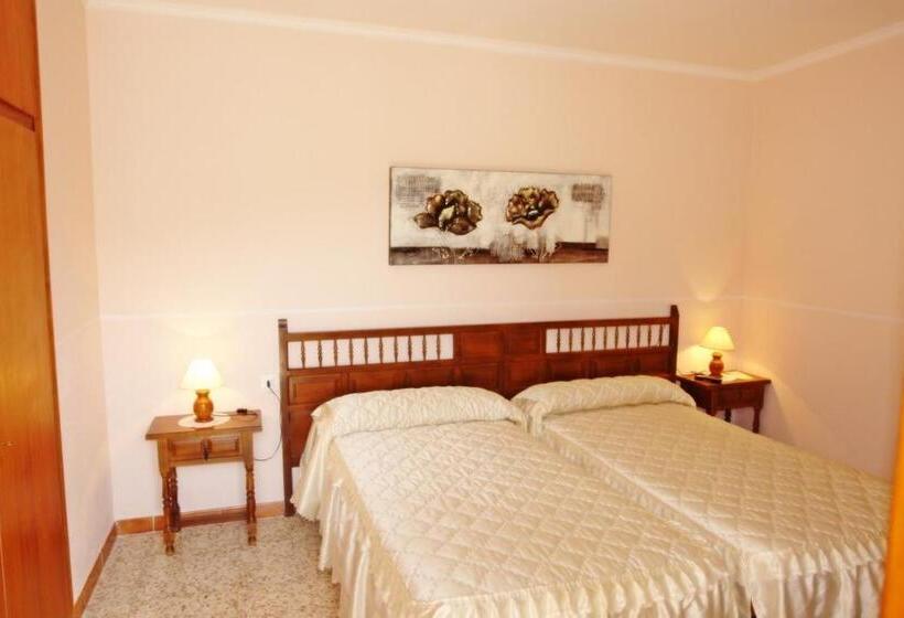 Номер Стандарт, Hostal Populetus