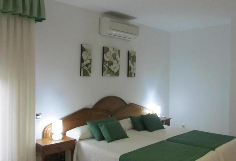 标准三人间, Hostal Vista Alegre