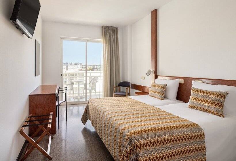 Quarto Estandar, htop Platja Park