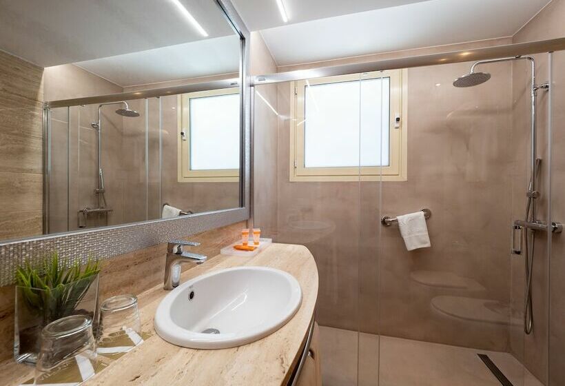 Номер Superior, Vilana Hotel Boutique