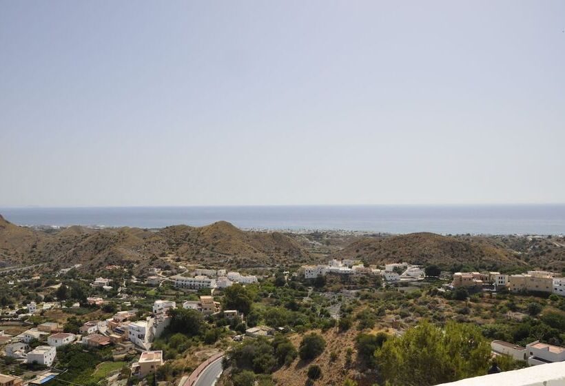 اتاق استاندارد با چشم‌انداز دریا, Boutique Hotel Mamabels