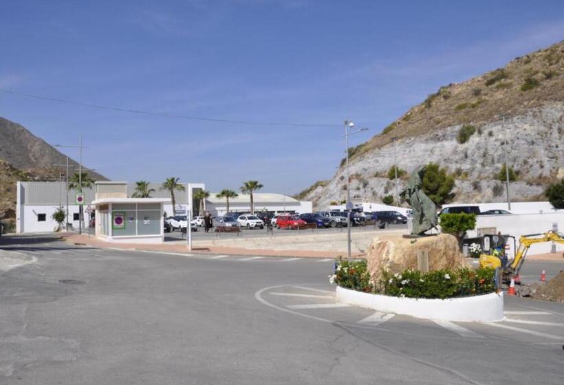 اتاق سوپریور با چشم‌انداز دریا, Boutique Hotel Mamabels