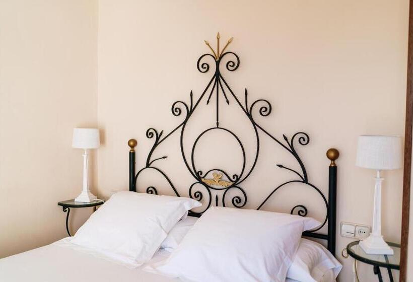 اتاق استاندارد با چشم‌انداز دریا, Boutique Hotel Mamabels