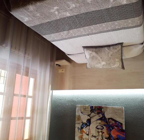 اتاق استاندارد یک نفره, Hostal Rural Rambla