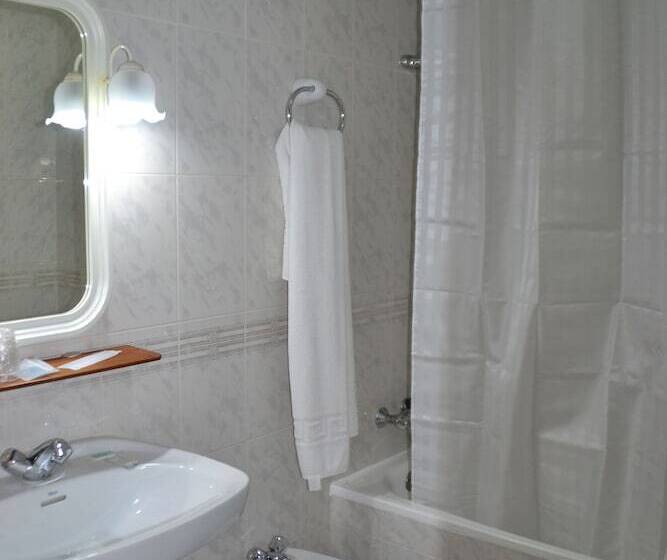 Habitación Estándar, Congra
