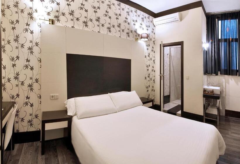 Habitación Estándar Individual, Alhambra Suites