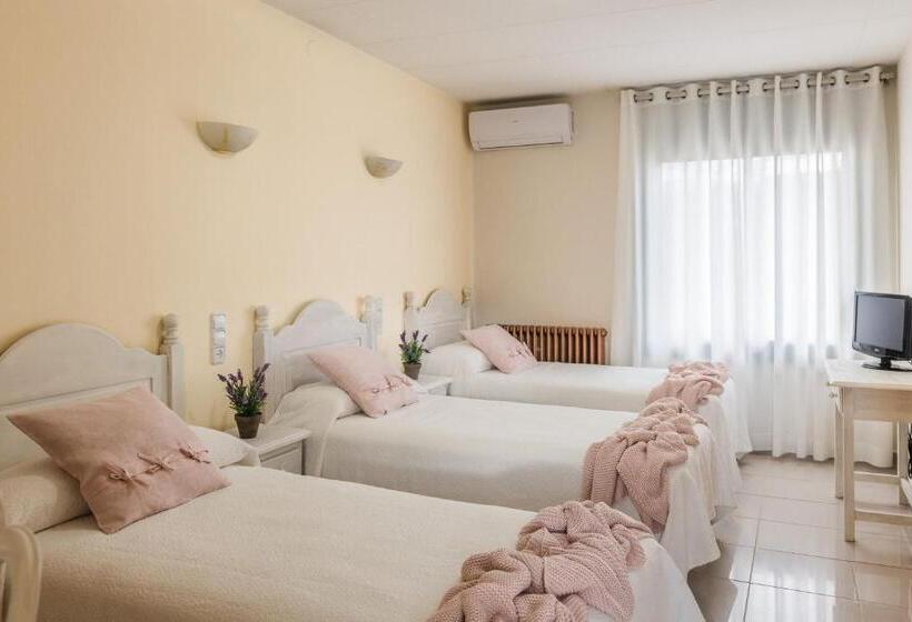 스탠다드 트리플 룸, Hostal Buenos Aires