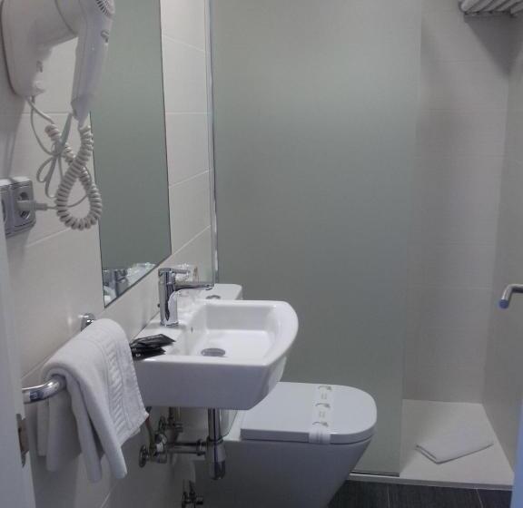 Номер Стандарт, Hostal Ameztia