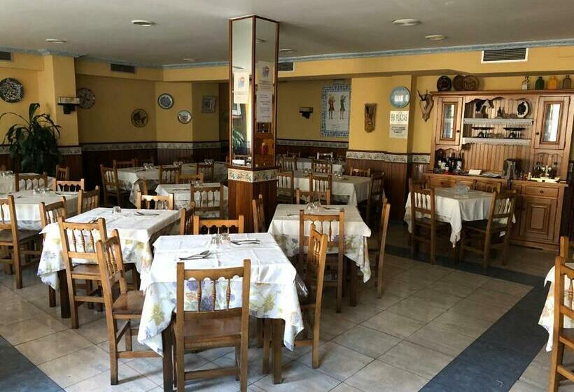 Номер Стандарт, Hostal El Escudo