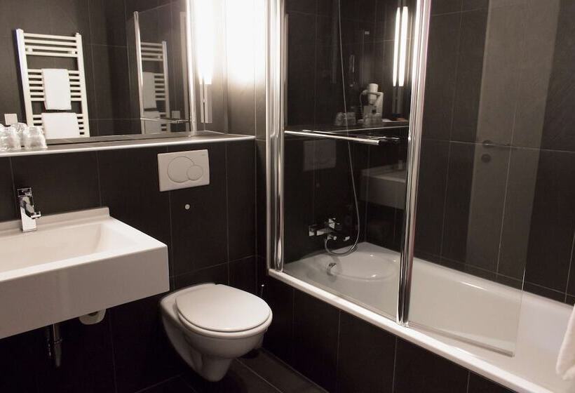 Номер Комфорт, Best Western Plaza Hotel Wels