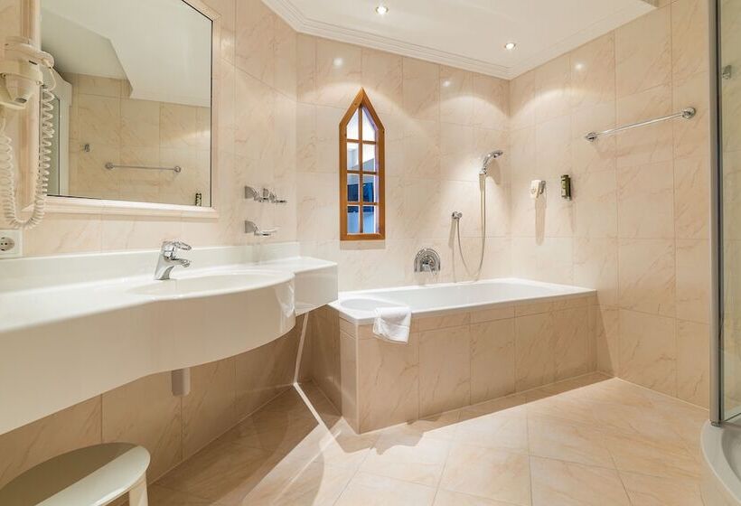 Люкс Вид на Горы, Wohlfühlhotel Schiestl