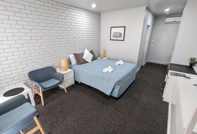 스탠다드 룸, Homestead Motor Inn & Apartments