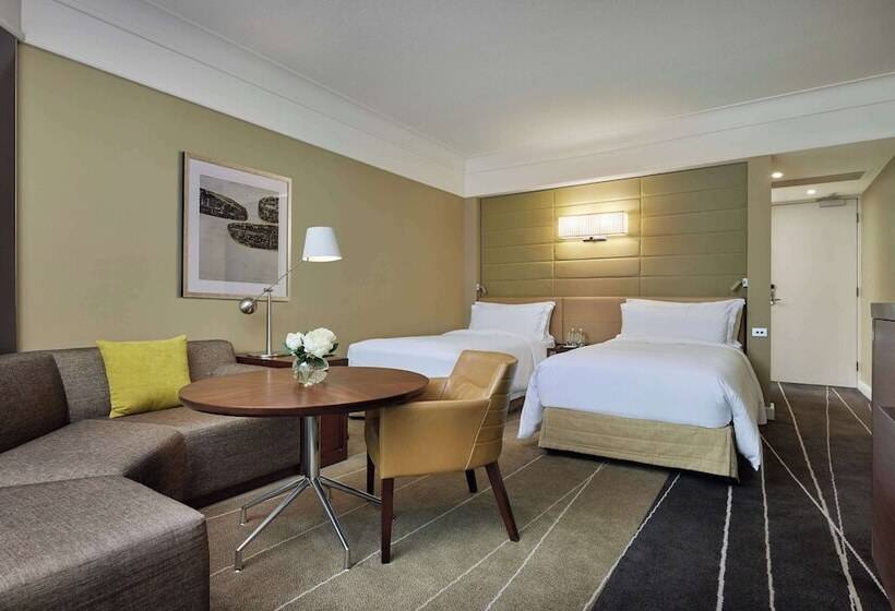 اتاق استاندارد با چشم‌انداز رودخانه, Grand Hyatt Melbourne