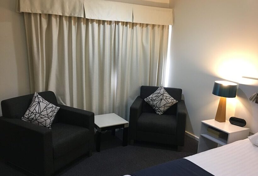 Номер Deluxe, Lakeview Motor Inn
