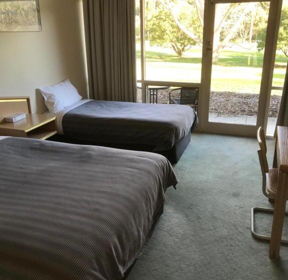 스탠다드 룸, Moe Parklands Motel
