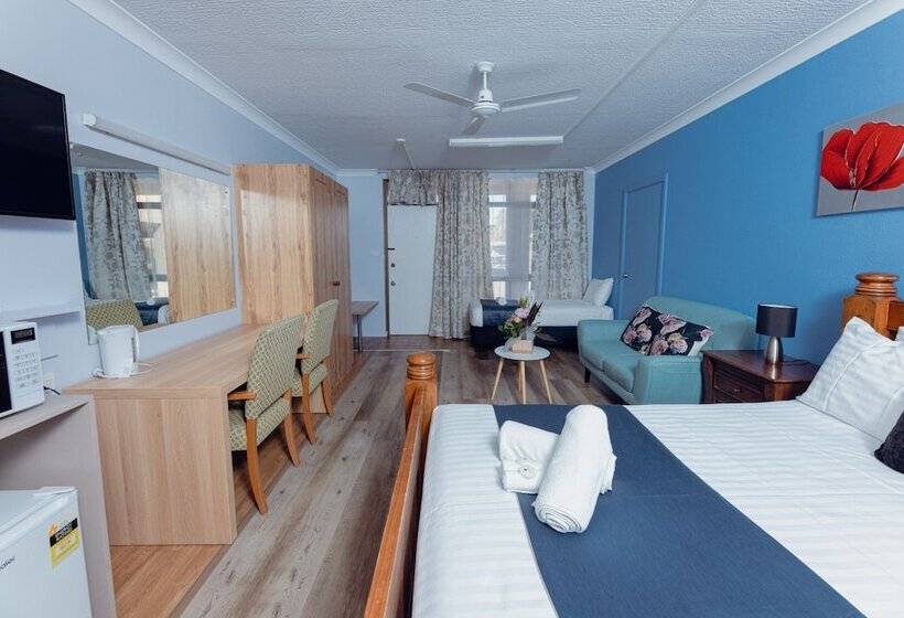 Номер Стандарт, Cumberland Motor Inn