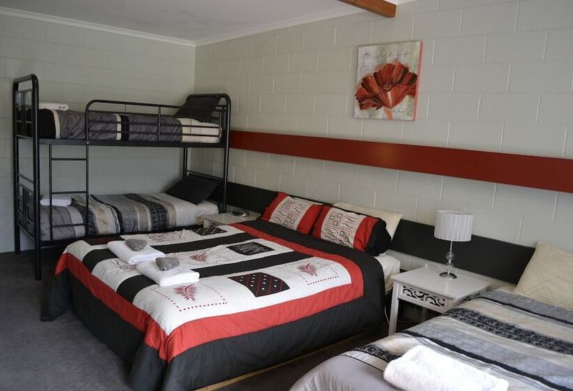 패밀리 룸, The Grampians Motel