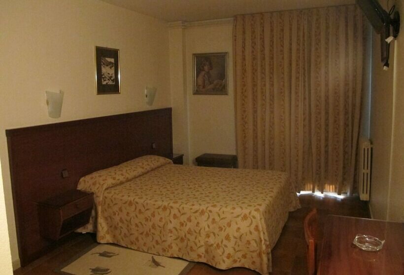 اتاق استاندارد, Evenia Coray