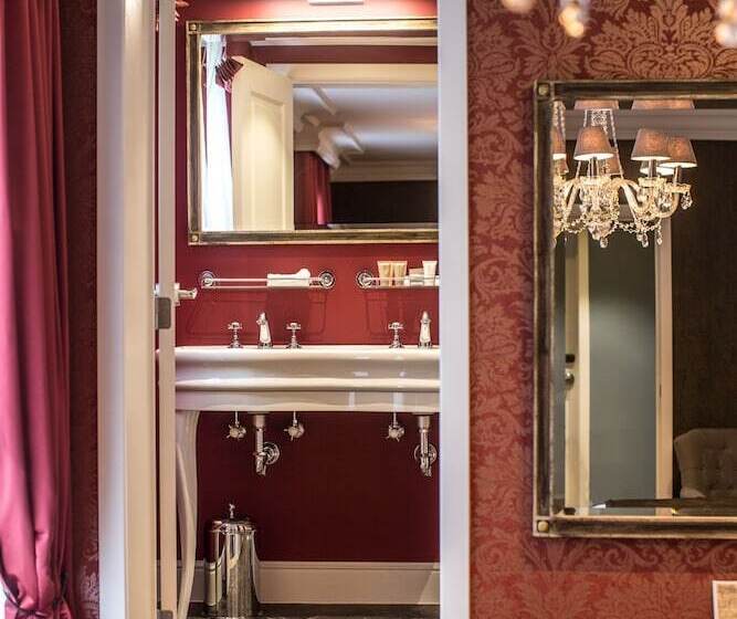 اتاق لوکس, Boutique Hotel De Castillion   Small Elegant Family