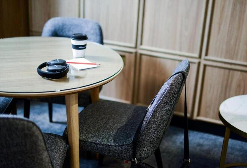 سوئیت با تخت بزرگ, Powerhouse Hotel Tamworth By Rydges