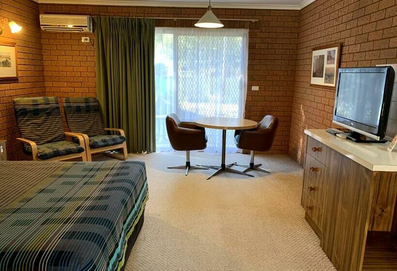 Номер Deluxe, Kingswood Motel