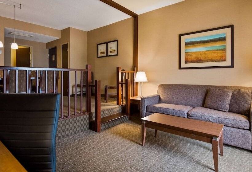 スイート, Best Western Plus Lamplighter Inn & Conference Centre