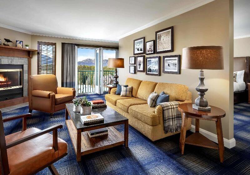 Люкс Executive Кровать Кинг, Fairmont Chateau Whistler