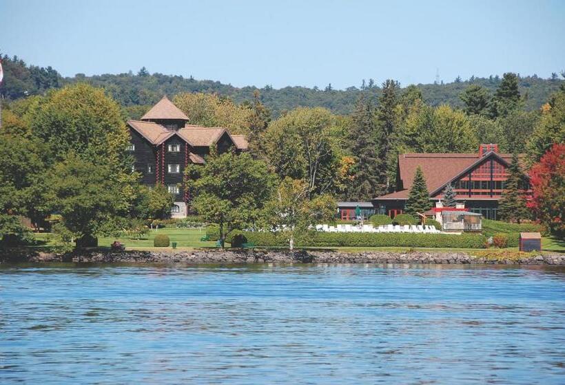 스탠다드 룸 강 전망, Fairmont Le Chateau Montebello