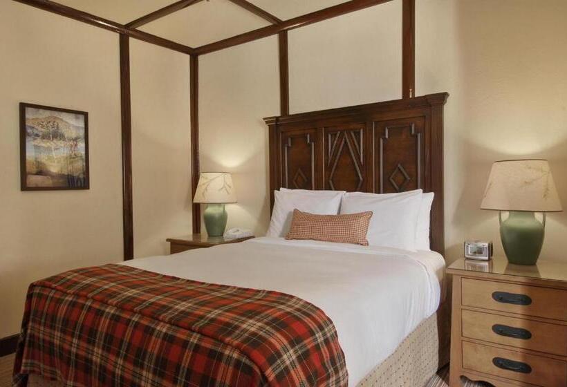 이코노미 룸, Fairmont Le Chateau Montebello