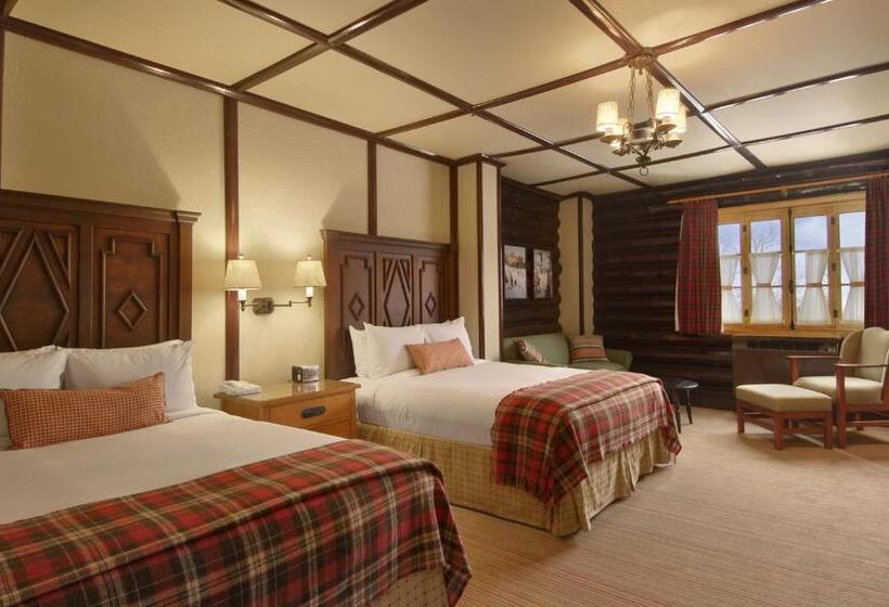 디럭스 룸, Fairmont Le Chateau Montebello