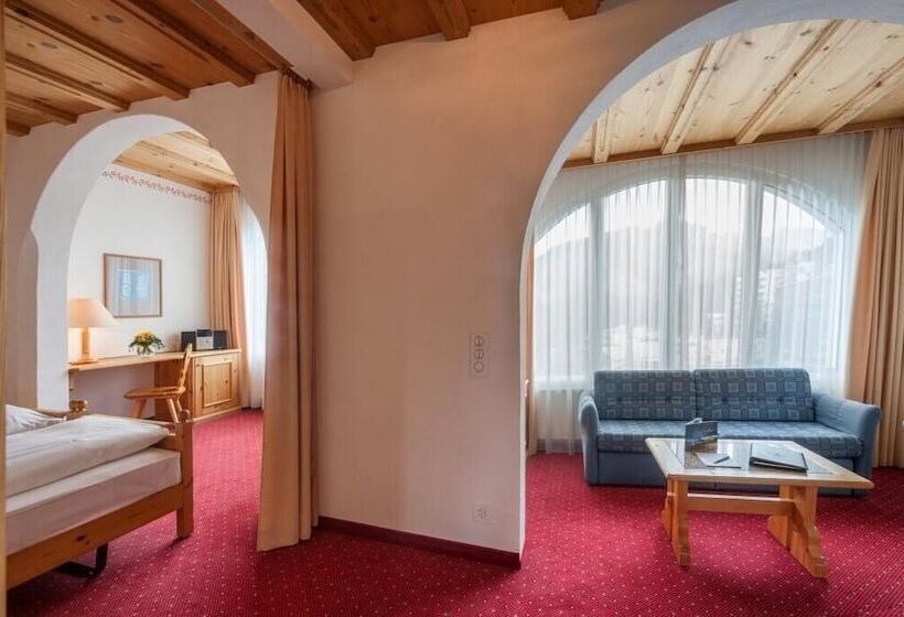سوییت جونیور, Waldhotel Arosa