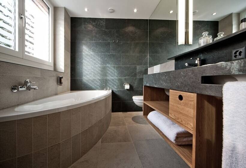 سوییت, Waldhotel Arosa