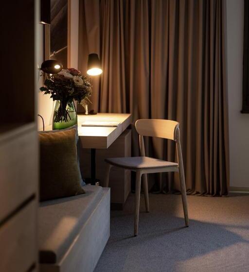 Номер Стандарт, Victoria Hotel & Residence