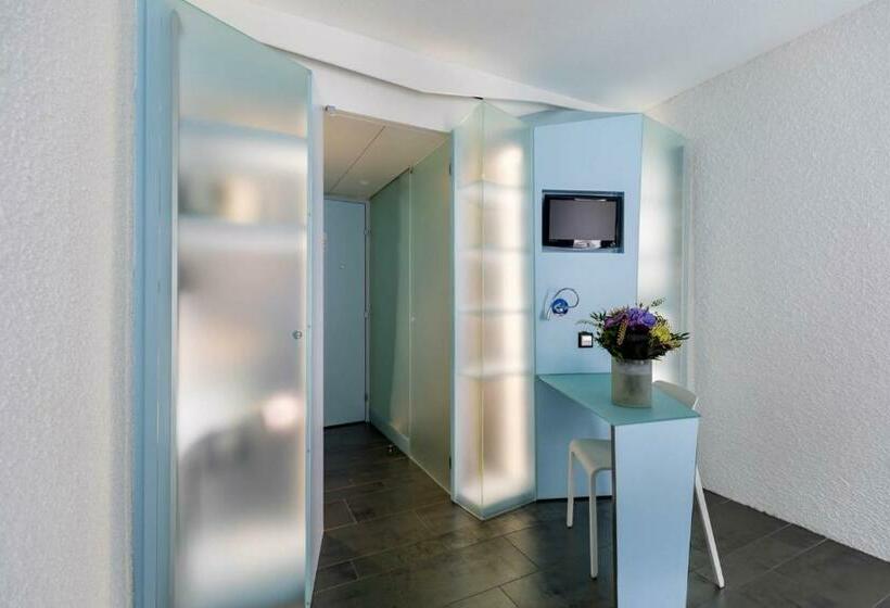 اتاق استاندارد, Cristal Design