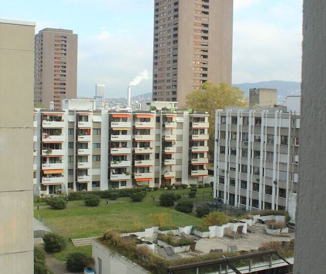 اتاق استاندارد, Crowne Plaza Zürich, An Ihg