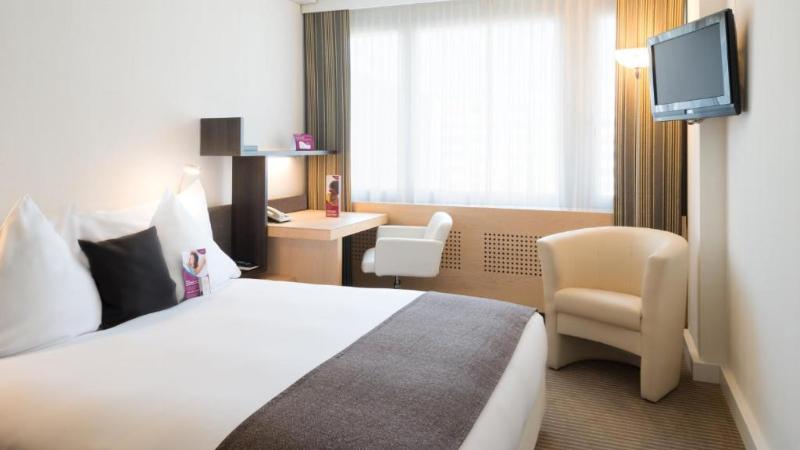 اتاق استاندارد, Crowne Plaza Zürich, An Ihg