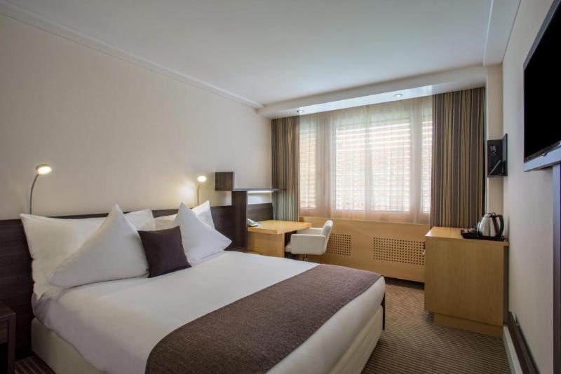 اتاق استاندارد, Crowne Plaza Zürich, An Ihg
