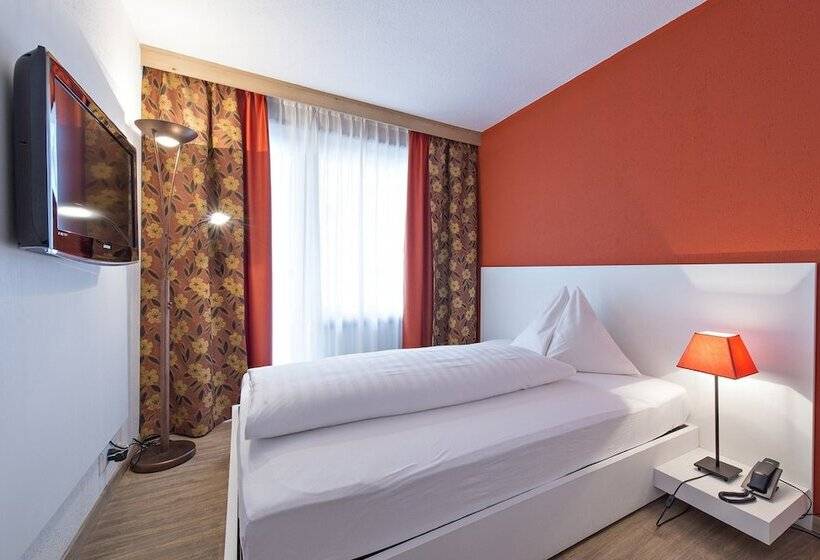 Quarto Estandar Individual, Piz St. Moritz