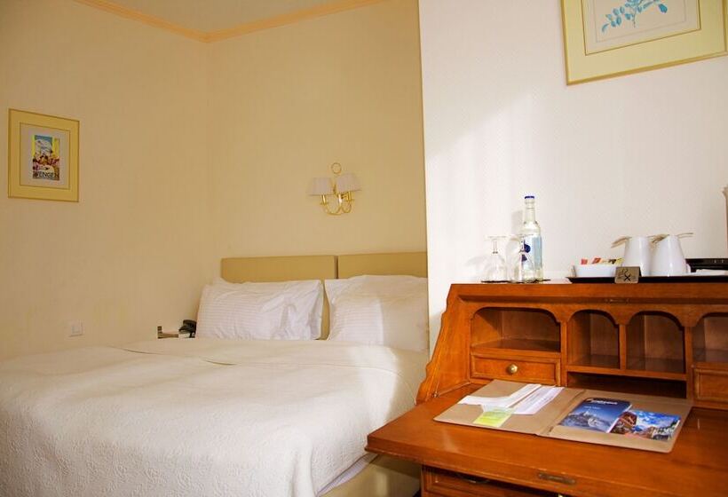 Classic Room with Views, Silberhorn   Residences & Spa Wengen