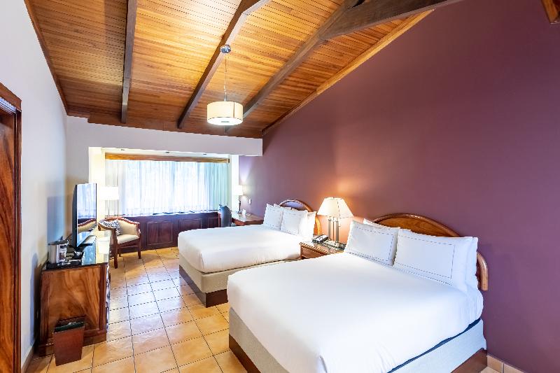 Номер Стандарт Кровать Кинг Адаптированный для Инвалидов, DoubleTree by Hilton Hotel Cariari San Jose - Costa Rica