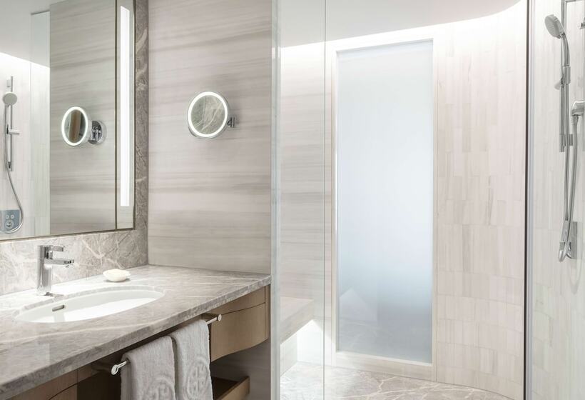 Quarto deluxe, China World Hotel, Beijing