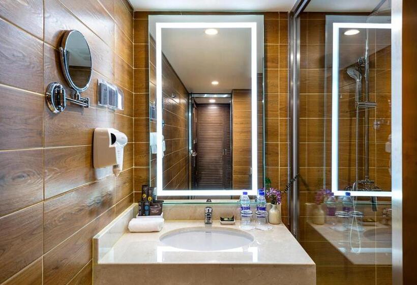 Superior Room, Novotel Beijing Peace
