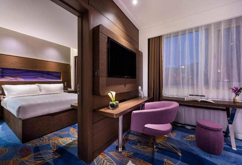 Superior Suite, Novotel Beijing Peace