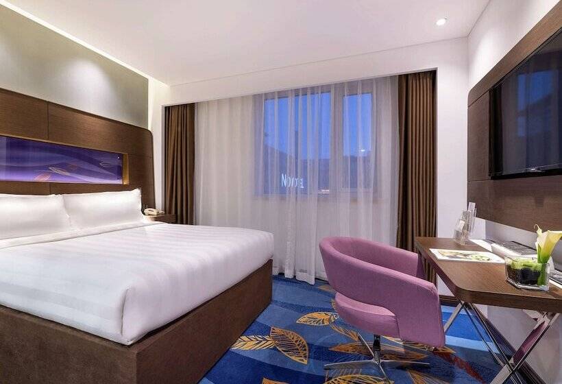 Superior Room, Novotel Beijing Peace