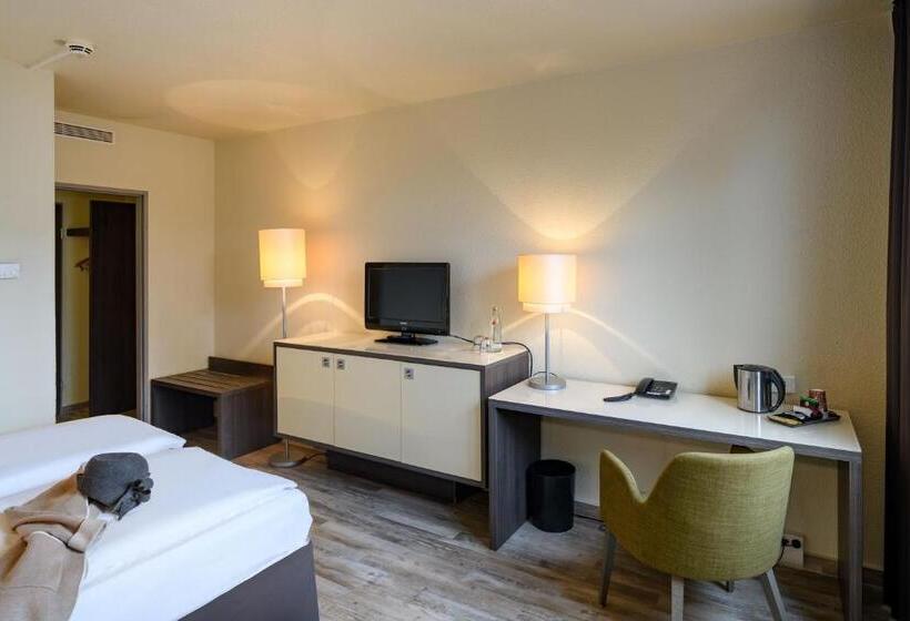 اتاق سوپریور, Mercure Hotel Köln West