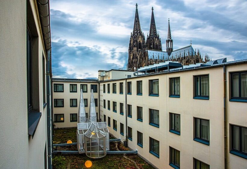 اتاق لوکس, Mondial Am Dom Cologne  Mgallery