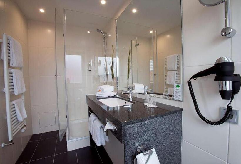 Семейный Номер, Nordsee Hotel City