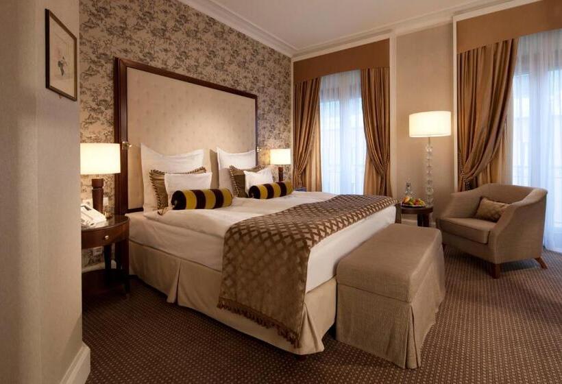 Люкс Повышенной Комфортности, Steigenberger Icon Parkhotel Düsseldorf