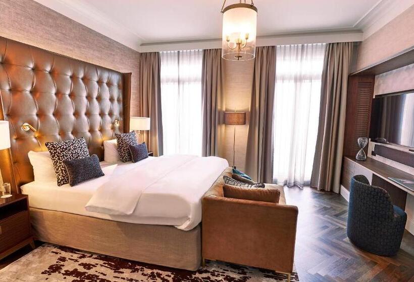 Президентский Люкс, Steigenberger Icon Parkhotel Düsseldorf