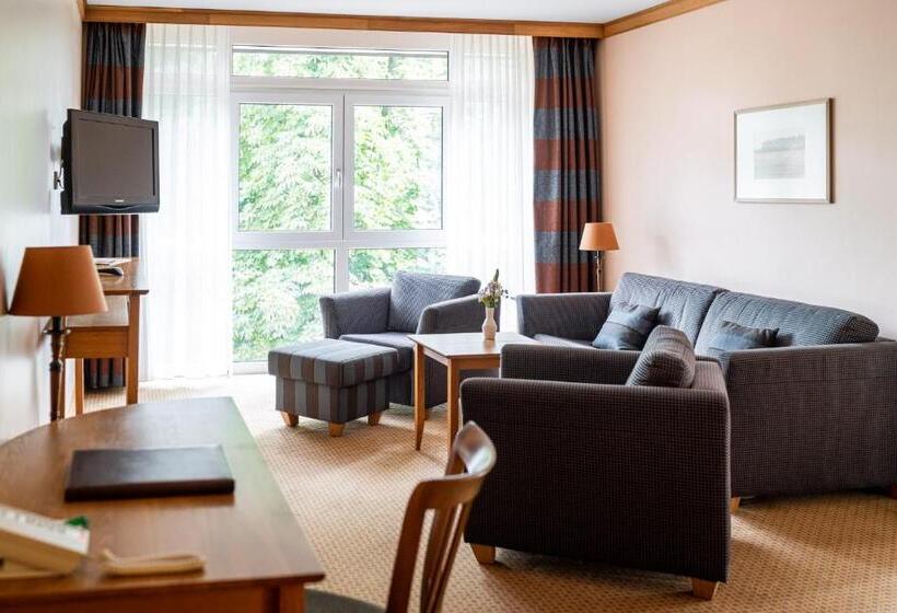 ジュニアスイート, Waldhotel Tannenhäuschen